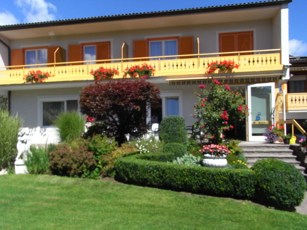 Fruehstueckspension Haus Golker Seeboden Exterior photo
